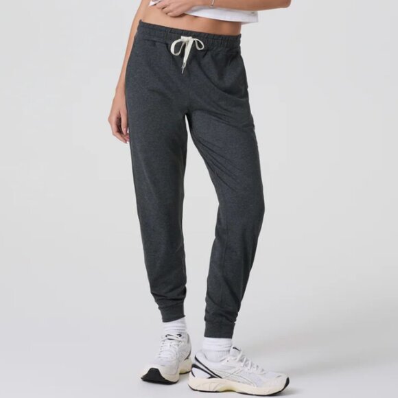 vuori performance jogger - Picture 2 of 4